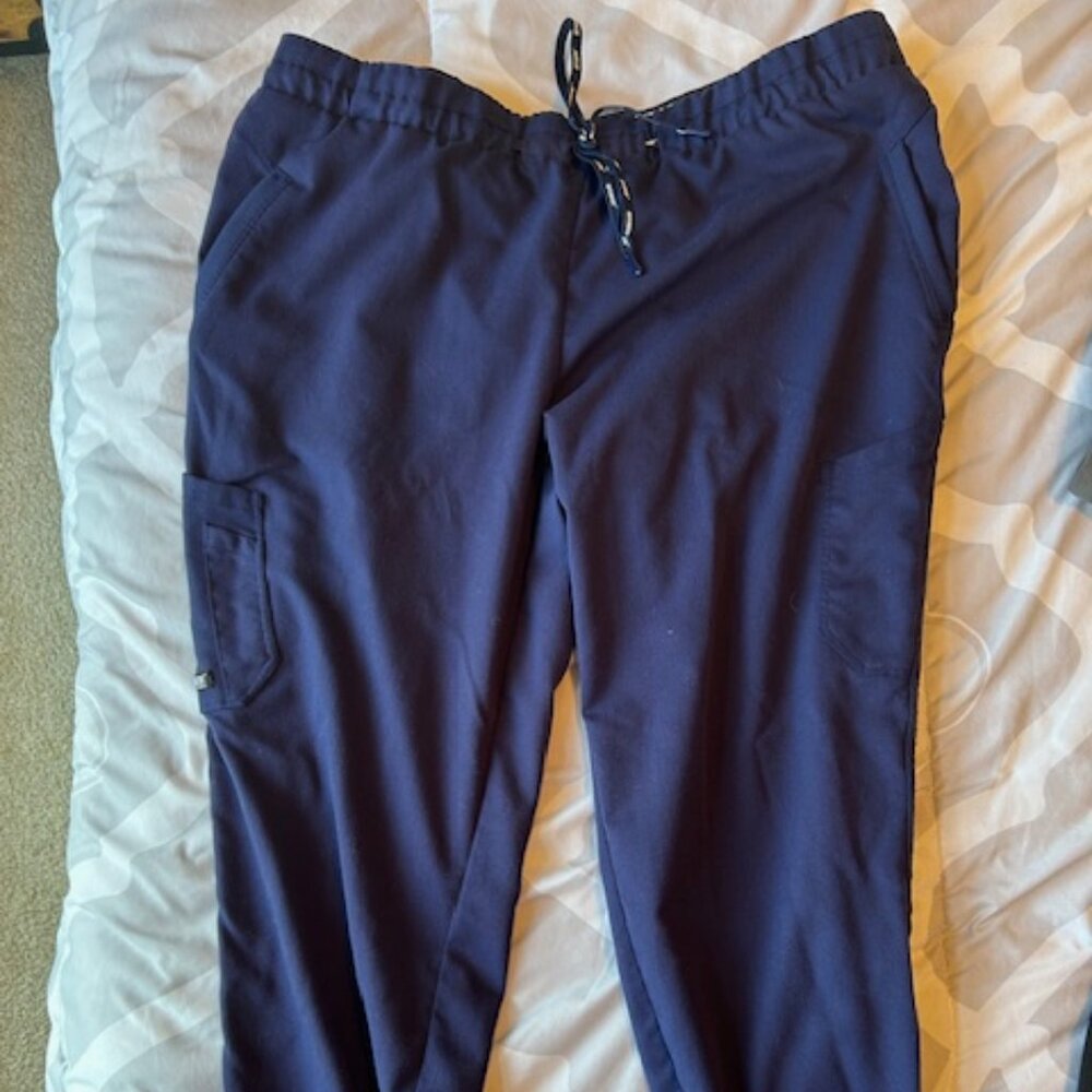 Grey's anatomy scrubs